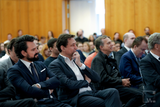 Picture186_LEGAL_REVOLUTION_2023