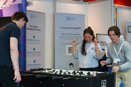 Picture115_LEGAL_REVOLUTION_2023