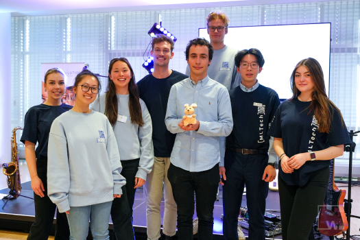 Picture014_LEGAL_REVOLUTION_2023