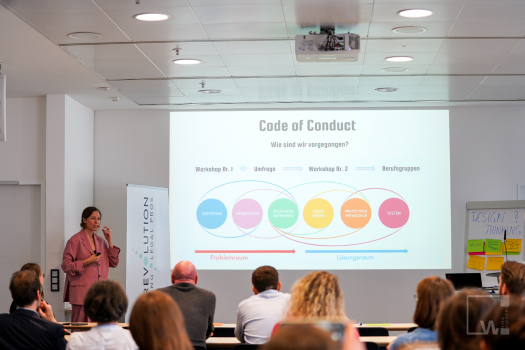 Picture077_LEGAL_REVOLUTION_2023