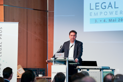 Picture193_LEGAL_REVOLUTION_2023