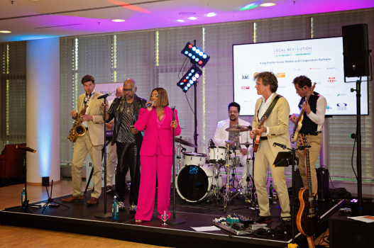 Picture210_LEGAL_REVOLUTION_2023